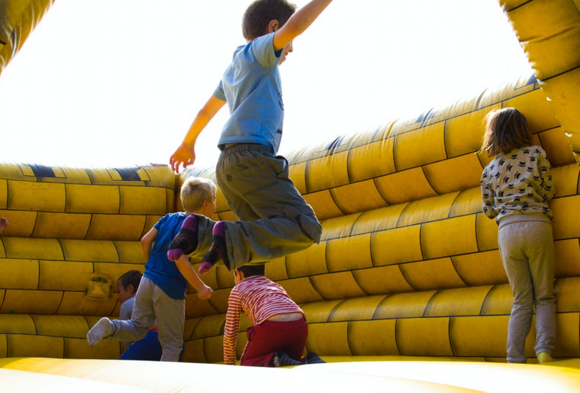bouncy castle hire n4